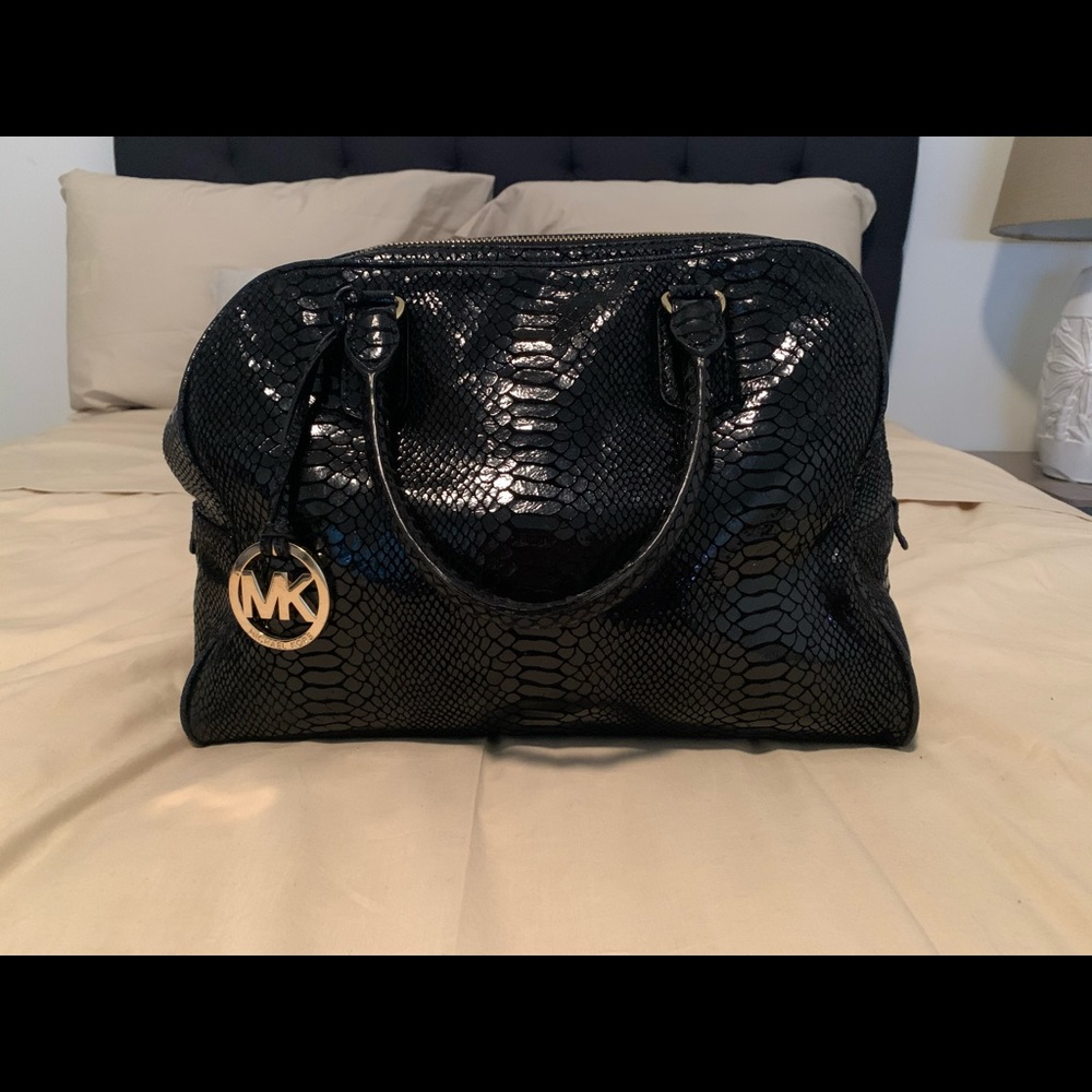 Michael kor purse